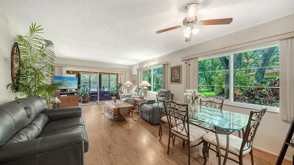 7031 Bright Creek Drive Sarasota FL 34231