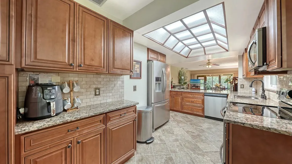 7031 Bright Creek Drive Sarasota FL 34231