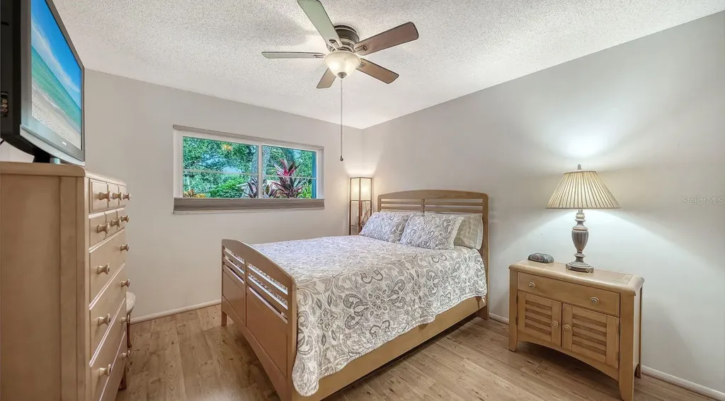 7031 Bright Creek Drive Sarasota FL 34231
