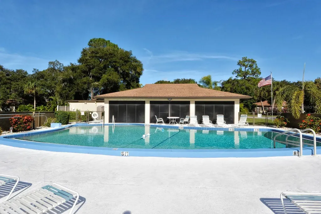 7031 Bright Creek Drive Sarasota FL 34231