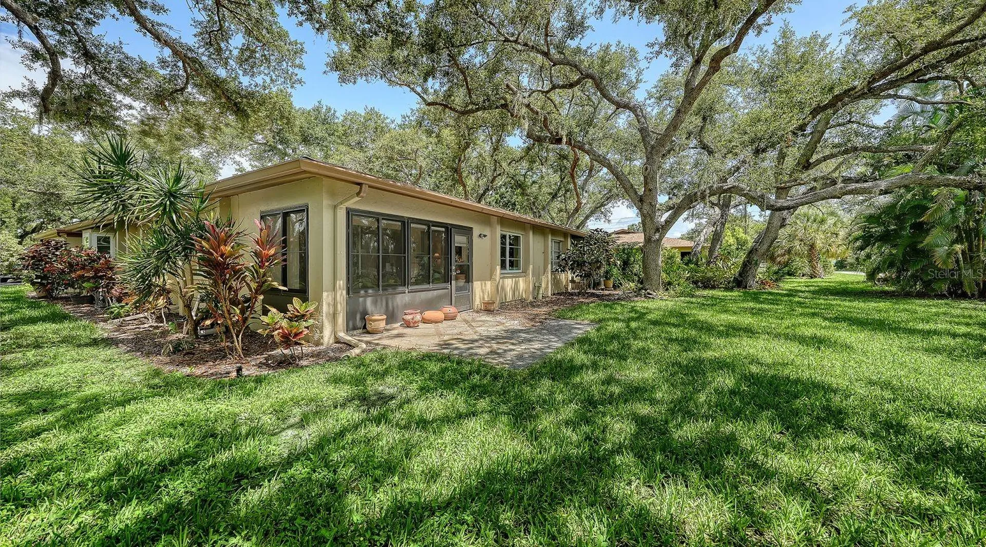 7031 Bright Creek Drive Sarasota FL 34231