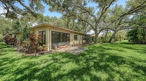 7031 Bright Creek Drive Sarasota FL 34231
