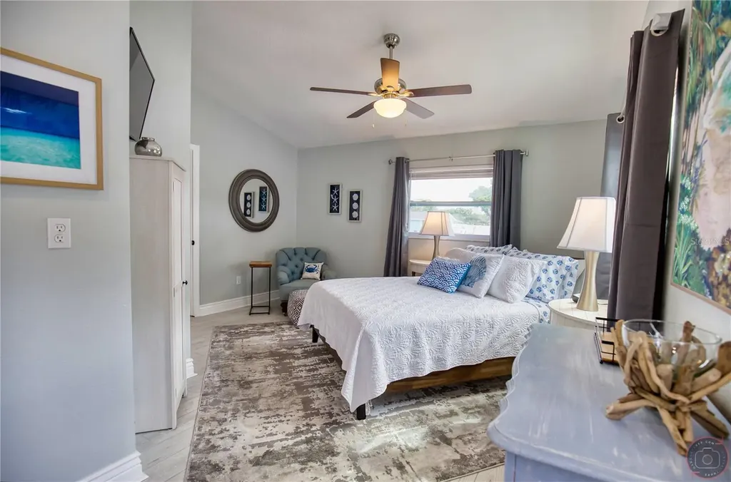 5042 Linda Street Venice FL 34293