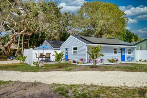 5042 Linda Street Venice FL 34293