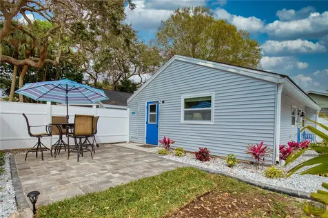 5042 Linda Street Venice FL 34293