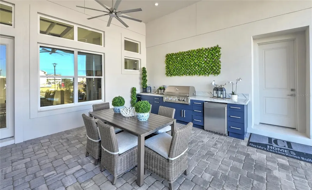 10504 Pearson Avenue Orlando FL 32827