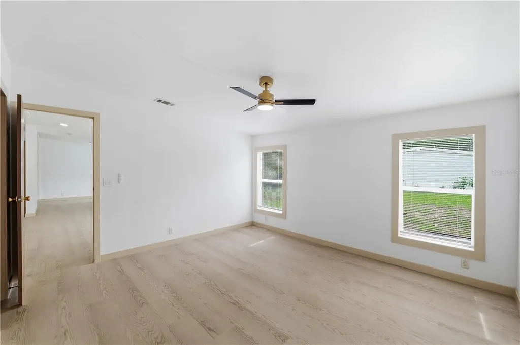 8726 N Meadowview Circle Tampa FL 33625