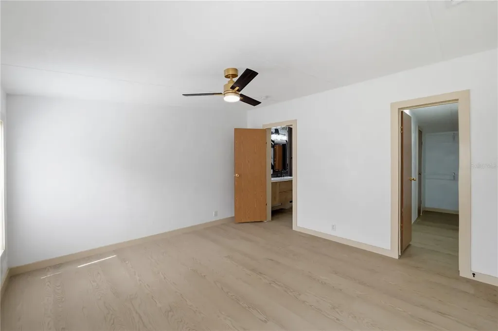 8726 N Meadowview Circle Tampa FL 33625