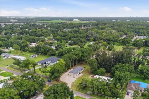 8726 N Meadowview Circle Tampa FL 33625