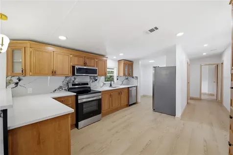 8726 N Meadowview Circle Tampa FL 33625