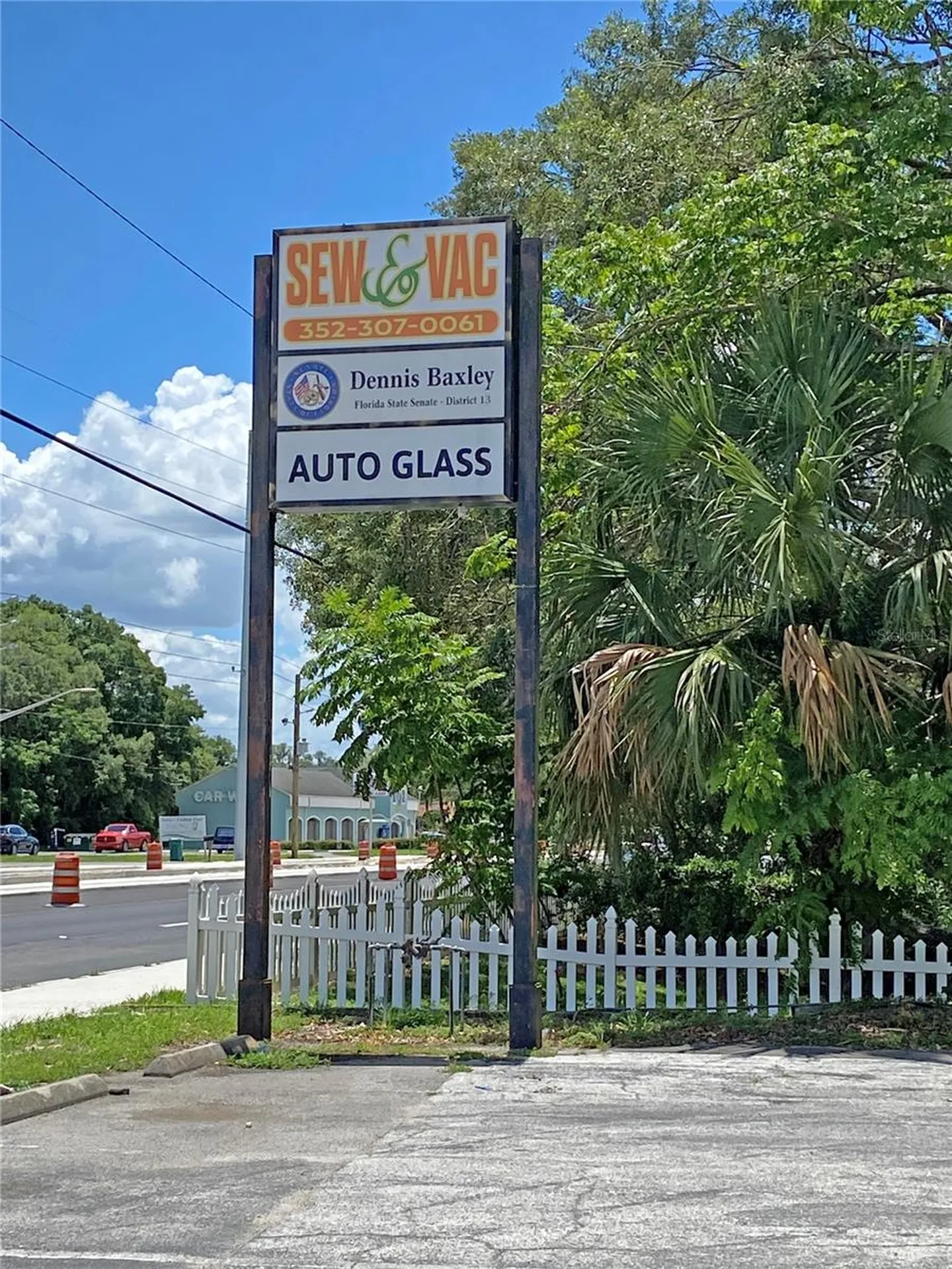 206 S Us Highway 27/441 Lady Lake FL 32159