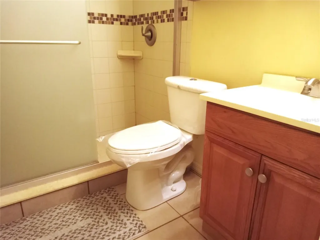 2464 Australia Way E Clearwater FL 33763