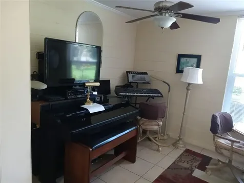 2464 Australia Way E Clearwater FL 33763