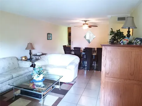 2464 Australia Way E Clearwater FL 33763