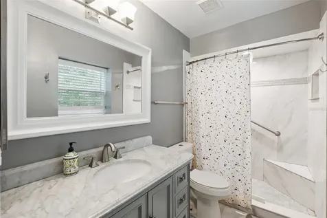 324 Hickory Court Apopka FL 32712