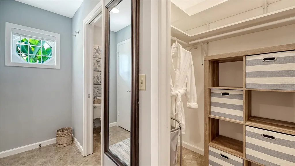 4717 Thomas Hoby Place Sarasota FL 34241