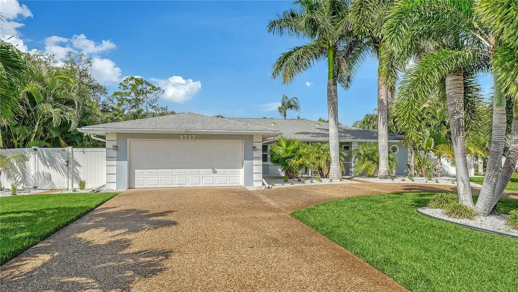 4717 Thomas Hoby Place Sarasota FL 34241