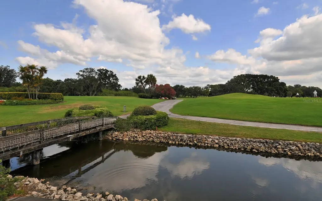 4717 Thomas Hoby Place Sarasota FL 34241