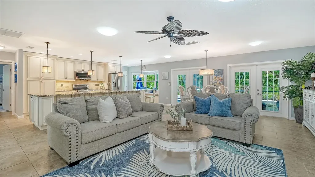 4717 Thomas Hoby Place Sarasota FL 34241
