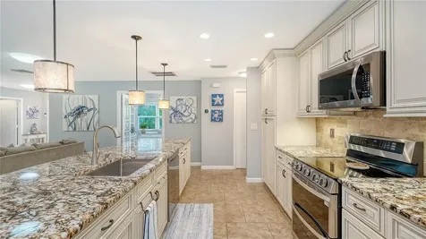 4717 Thomas Hoby Place Sarasota FL 34241