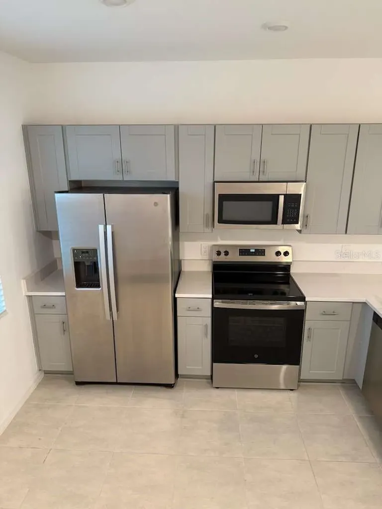 3184 Skyline Loop Poinciana FL 34758