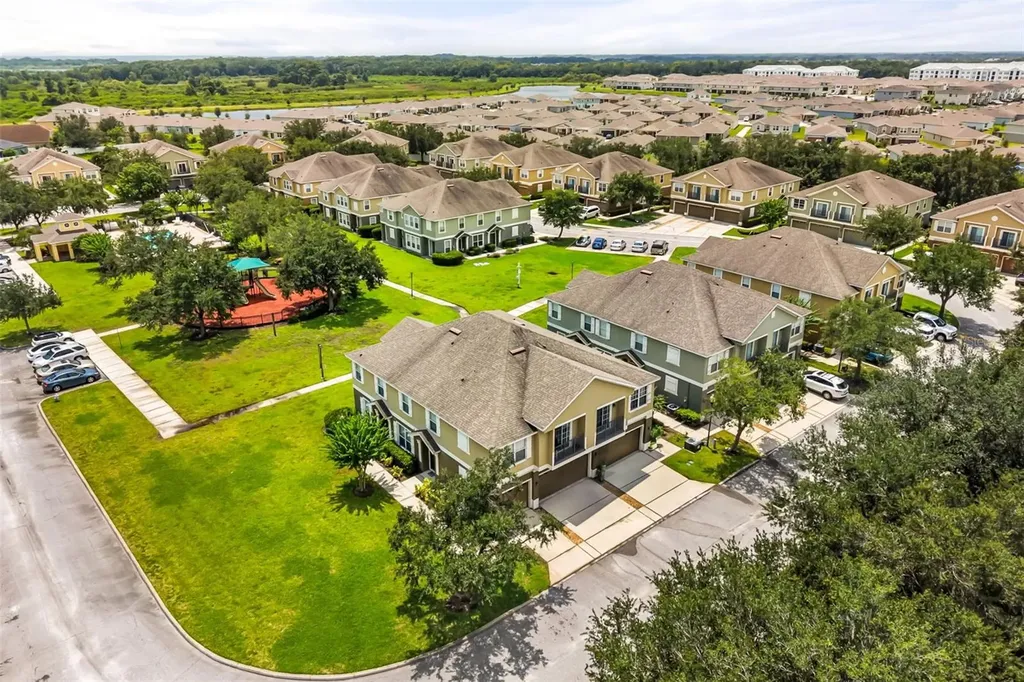 2026 Estancia Circle Kissimmee FL 34741