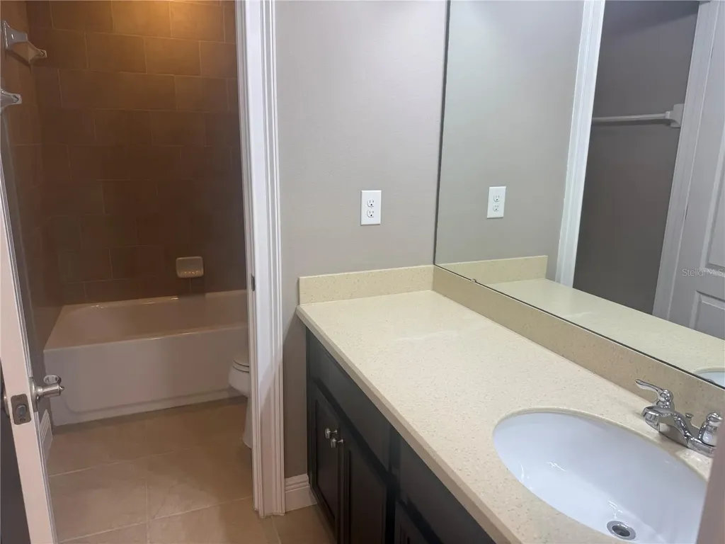 3128 Amalfi Drive Orlando FL 32820
