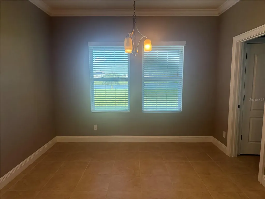 3128 Amalfi Drive Orlando FL 32820