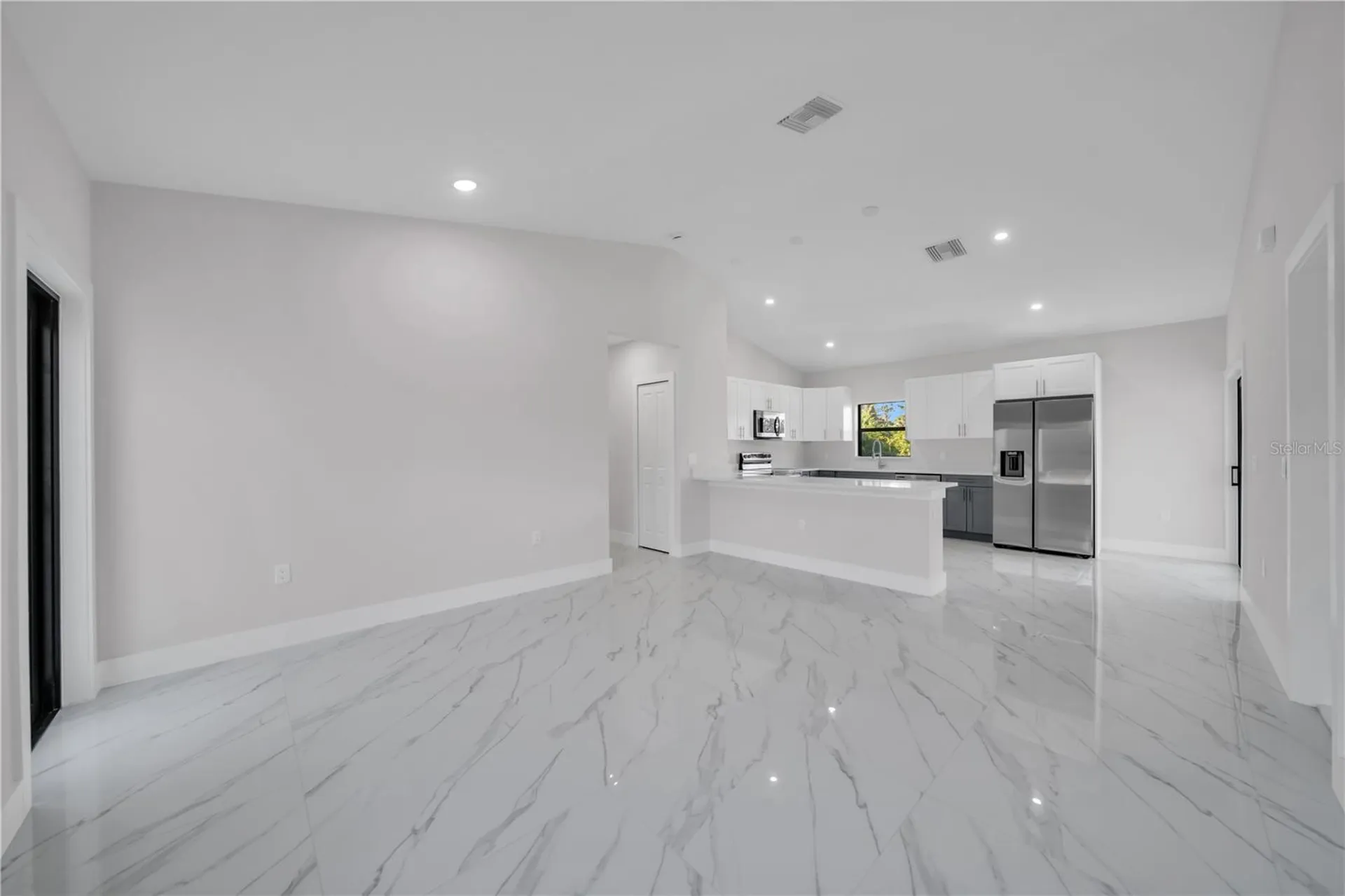 644 Woodcrest Drive Lehigh Acres FL 33972