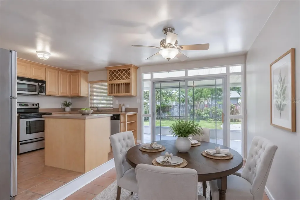 5381 43rd Avenue N St Petersburg FL 33709
