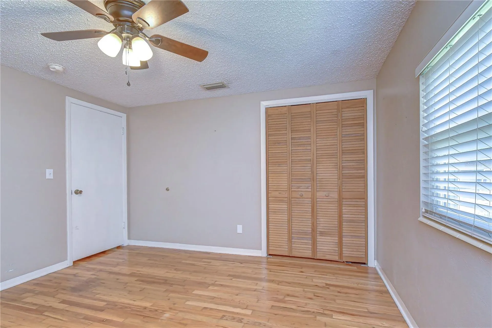 5381 43rd Avenue N St Petersburg FL 33709