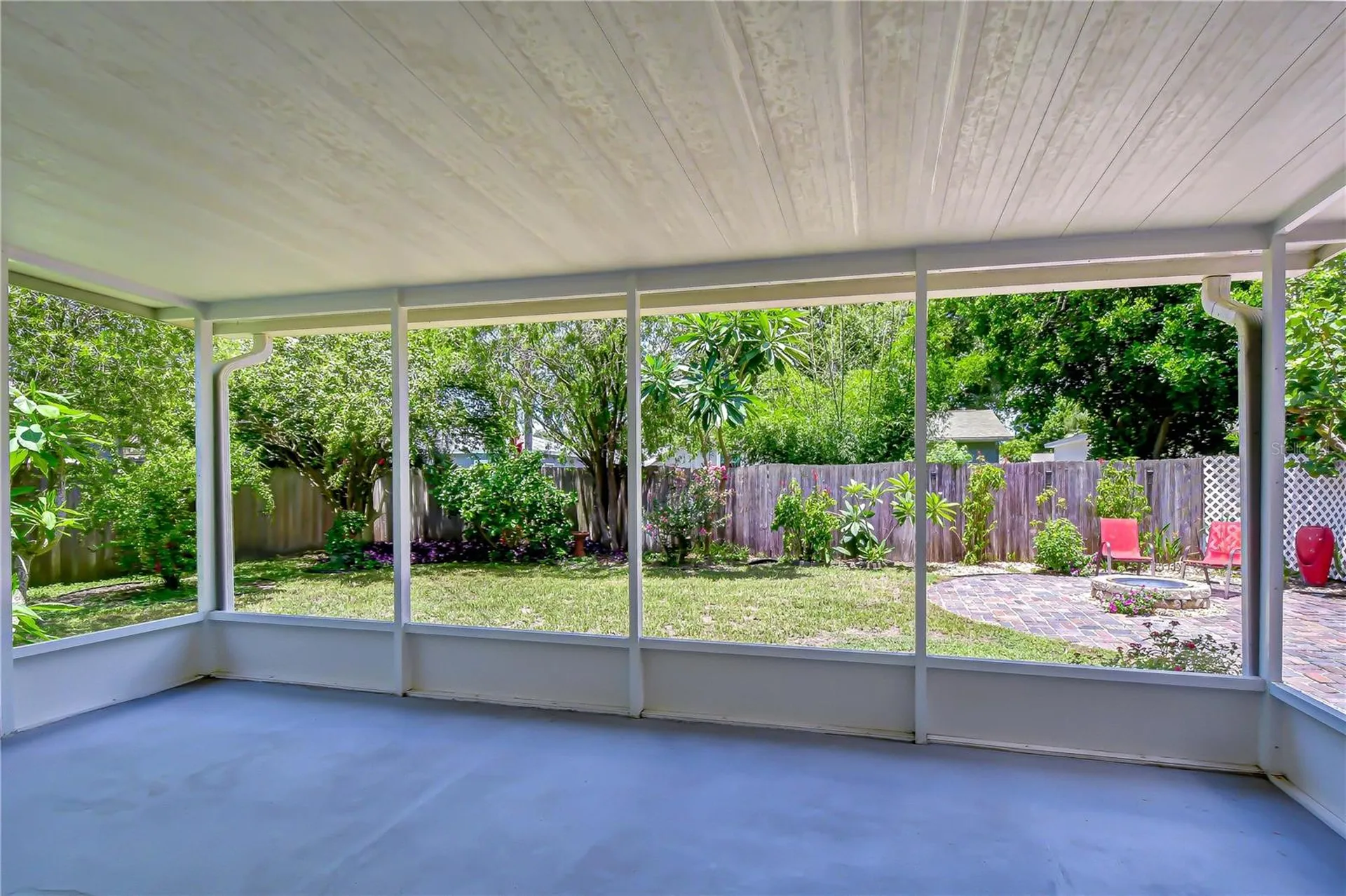 5381 43rd Avenue N St Petersburg FL 33709