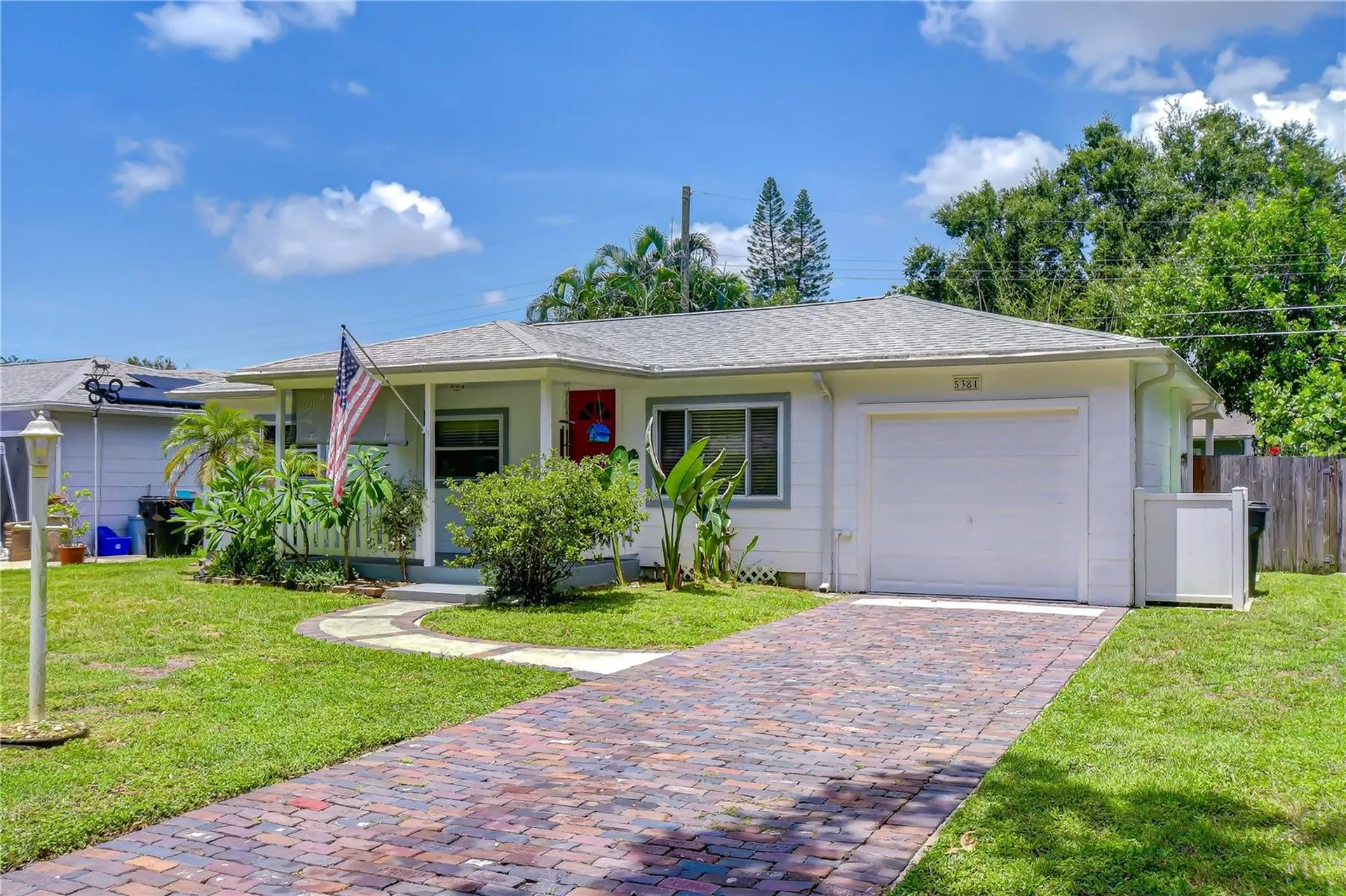 5381 43rd Avenue N St Petersburg FL 33709
