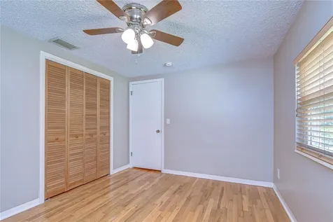 5381 43rd Avenue N St Petersburg FL 33709
