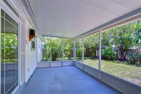 5381 43rd Avenue N St Petersburg FL 33709
