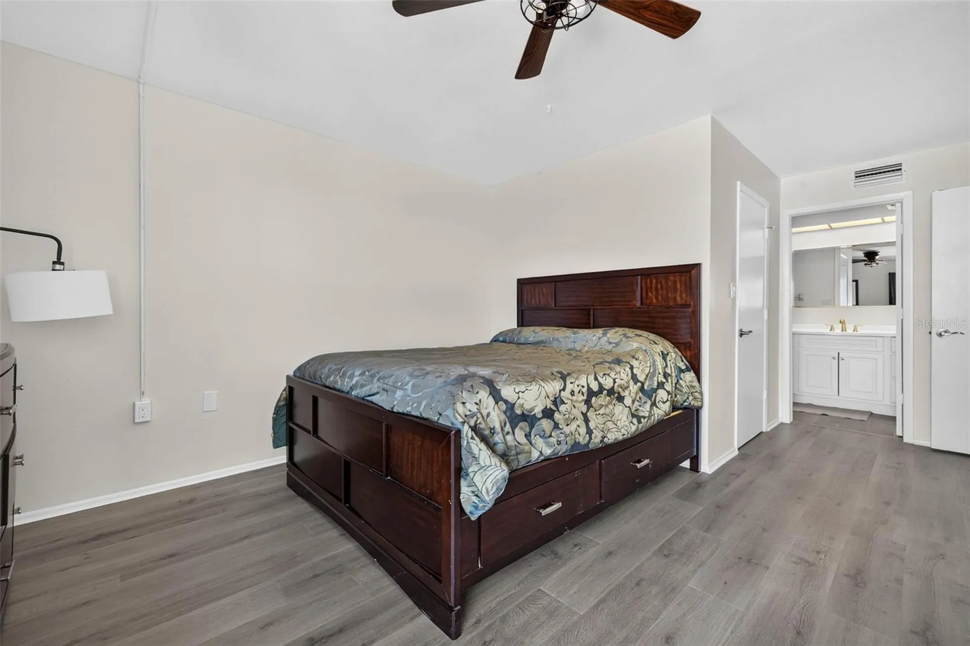 9860 62nd Terrace N St Petersburg FL 33708
