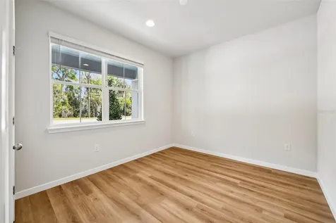 536 E Beresford Avenue Deland FL 32724