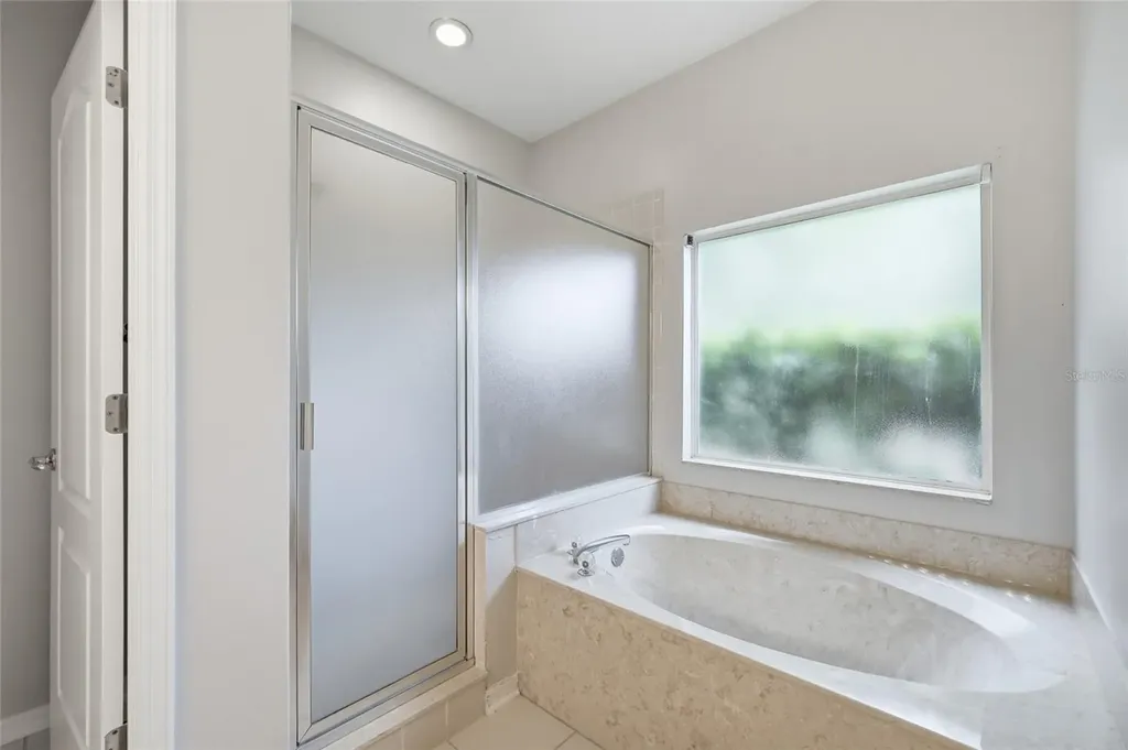 10125 Foxhurst Court Orlando FL 32836