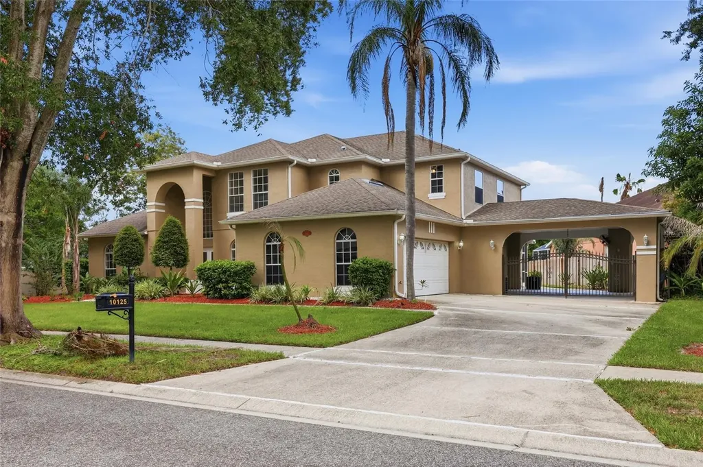 10125 Foxhurst Court Orlando FL 32836