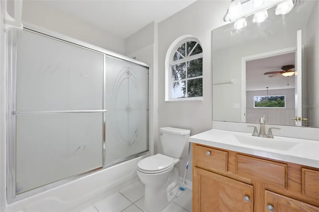 10125 Foxhurst Court Orlando FL 32836