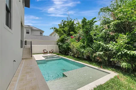 208 Chippewa Avenue Tampa FL 33606