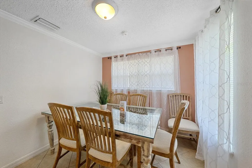 2135 Lee Lane Sarasota FL 34231