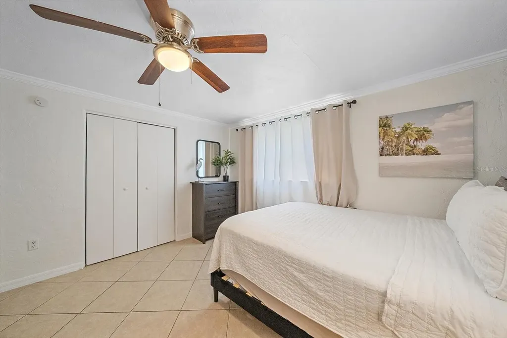 2135 Lee Lane Sarasota FL 34231