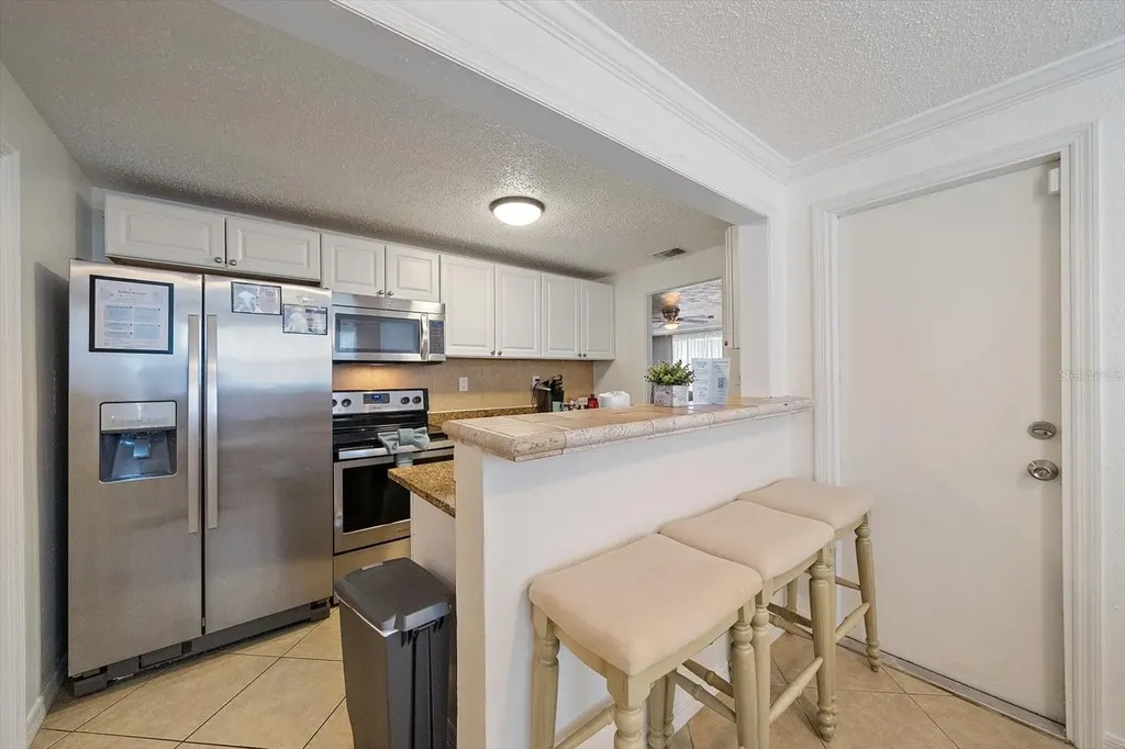 2135 Lee Lane Sarasota FL 34231