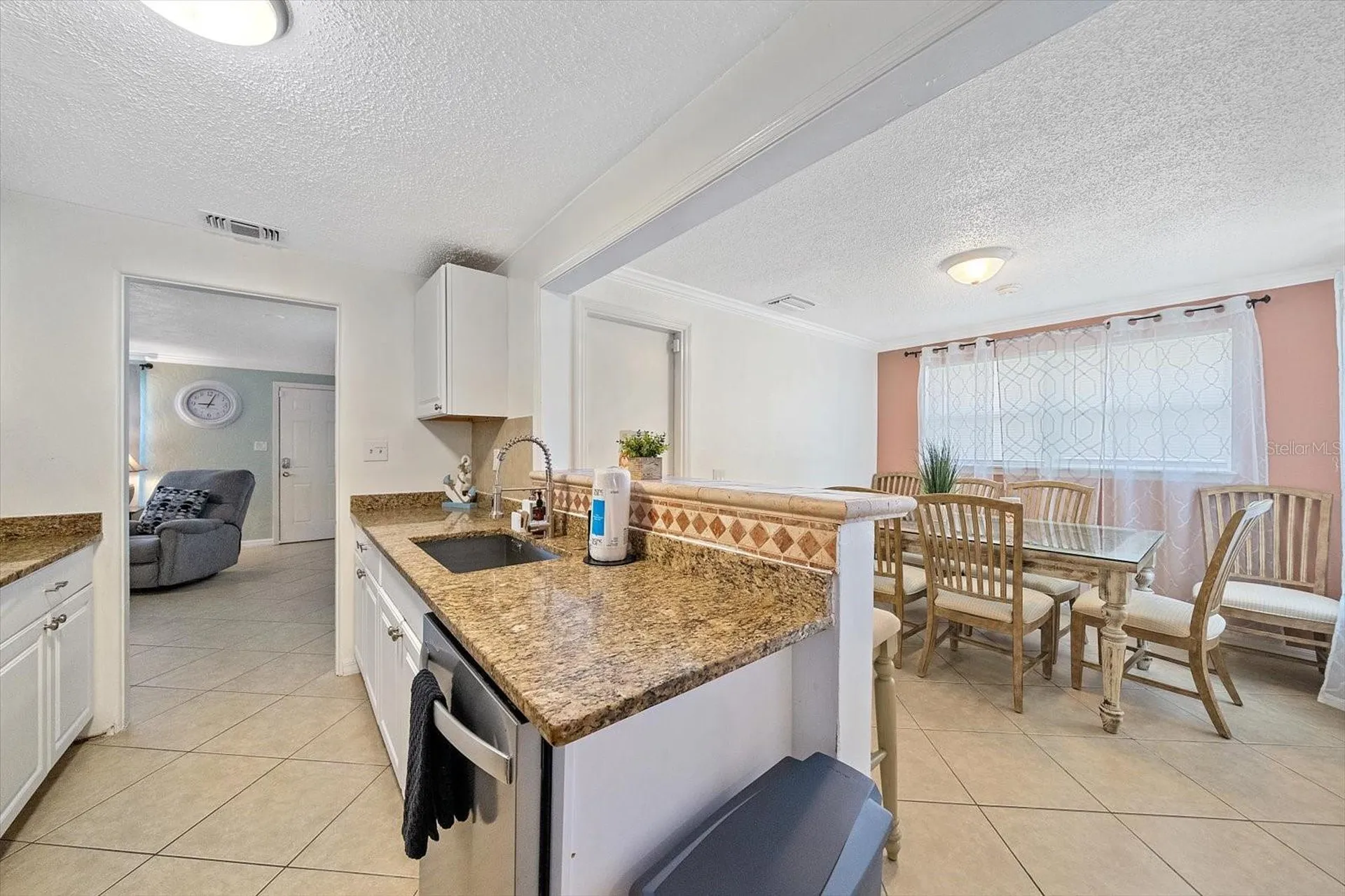 2135 Lee Lane Sarasota FL 34231