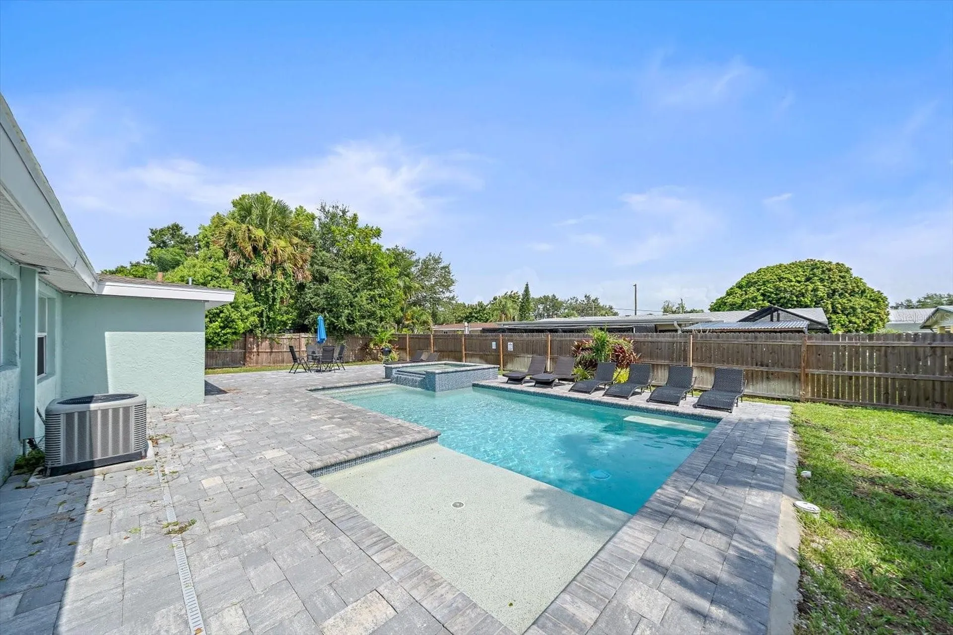 2135 Lee Lane Sarasota FL 34231