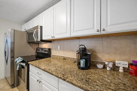 2135 Lee Lane Sarasota FL 34231
