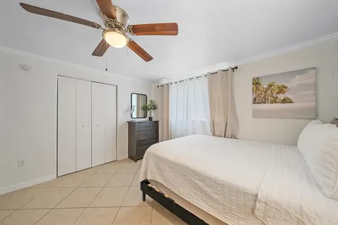 2135 Lee Lane Sarasota FL 34231