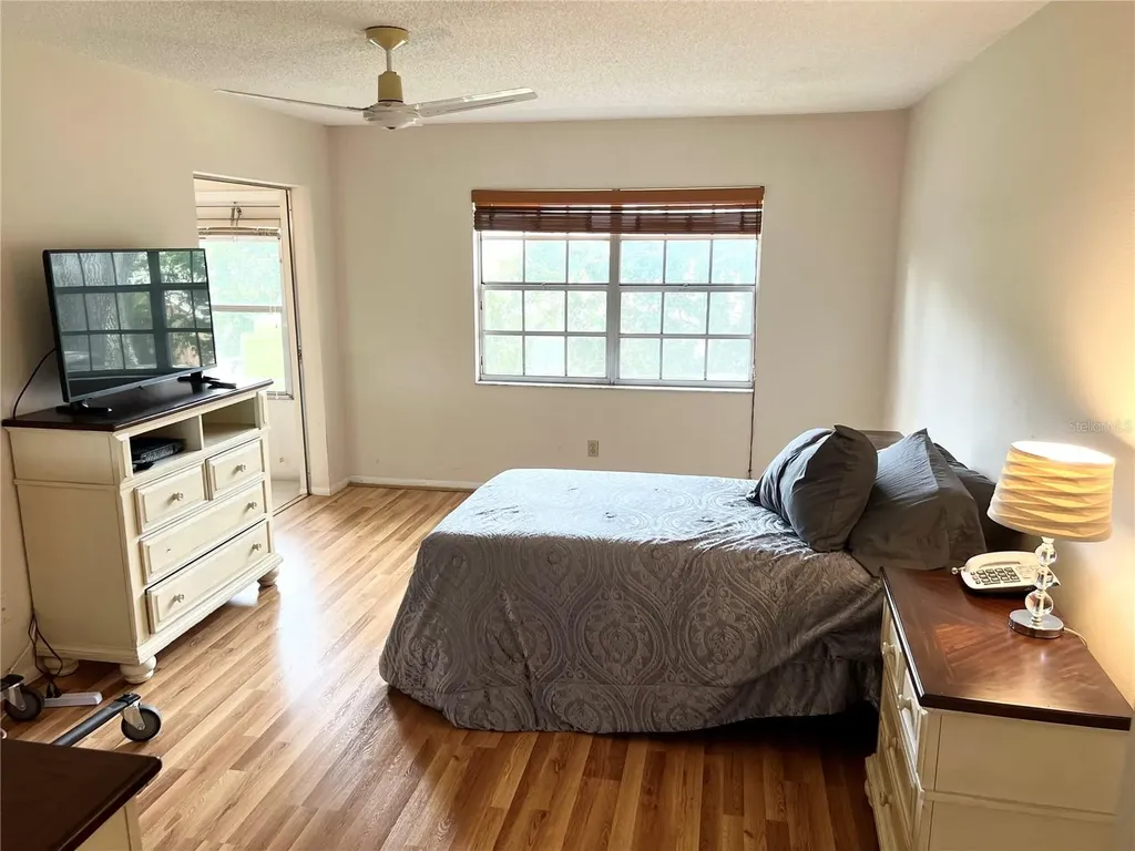 2297 Lark Circle E Palm Harbor FL 34684