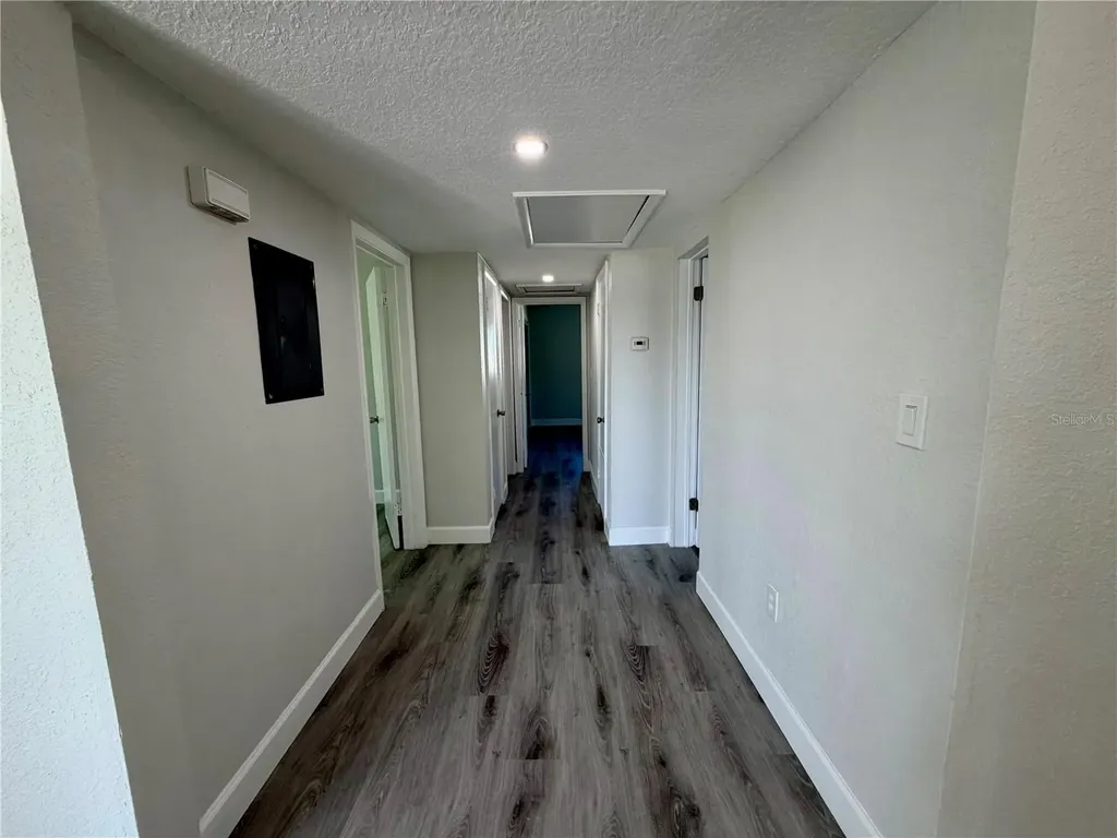 706 Romano Avenue Orlando FL 32807